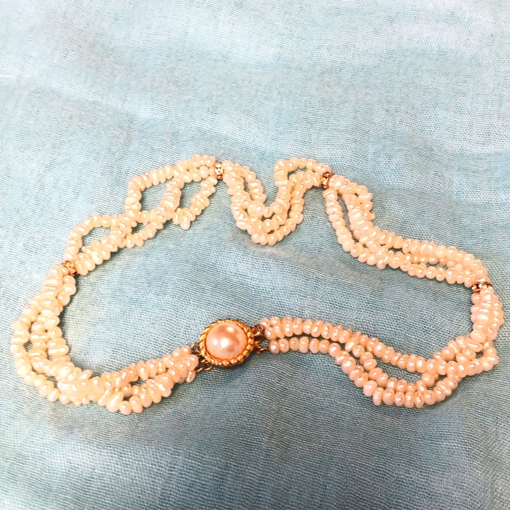 6.24 vintage pearls freshwater look
